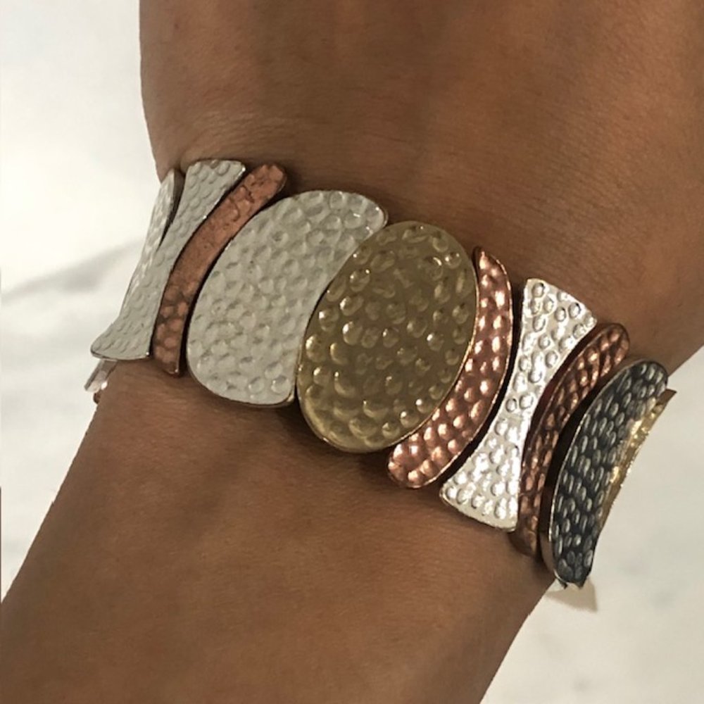 Shiny Stretchable Elastic Bracelet | Silver, Gold & Rose Gold | Fits All…